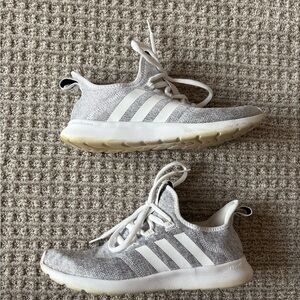 Adidas Cloudfoam Gray and White Running Shoes. Size 8 1/2